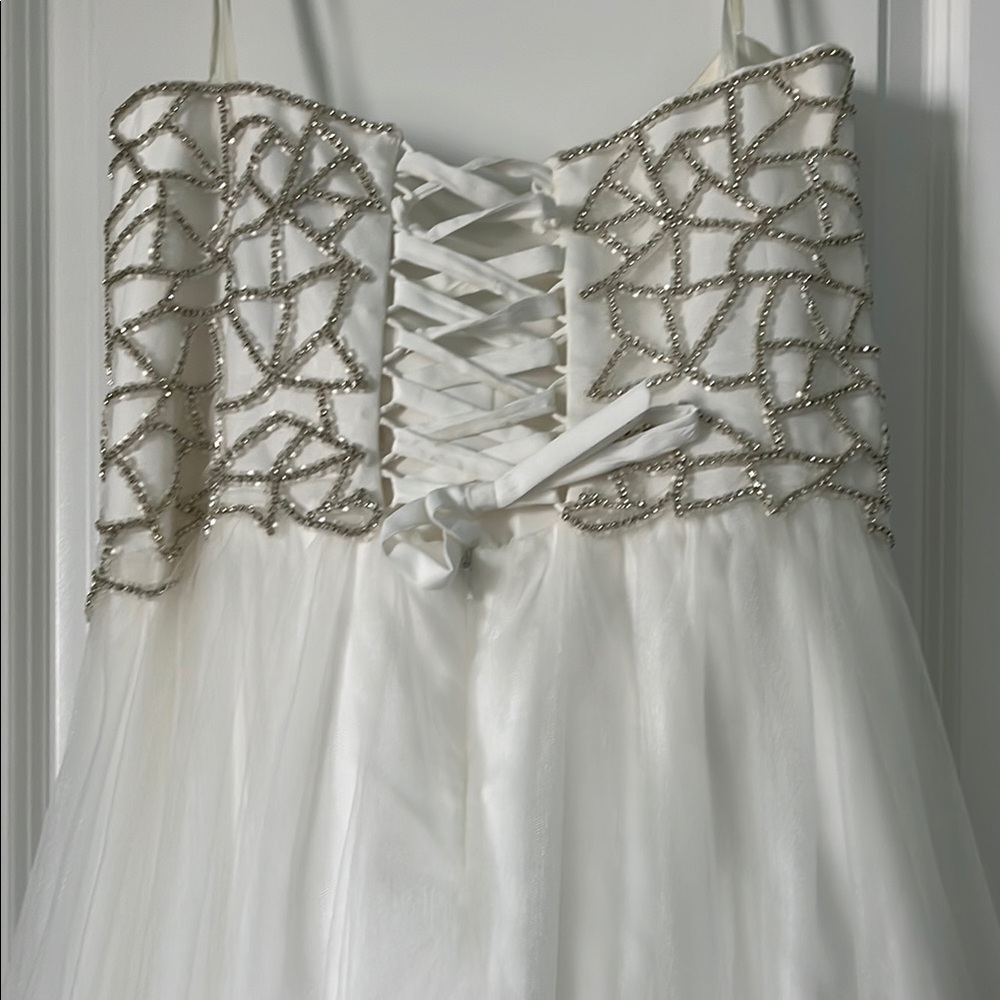 Elegant White and silver plus dress! - Picture 3 of 6